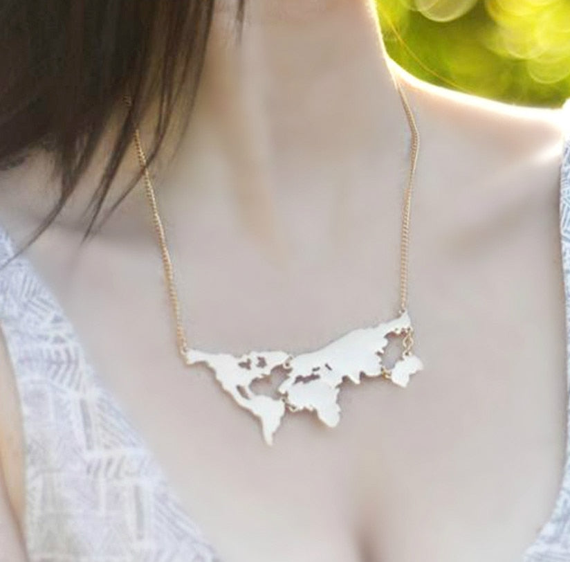 New fashion jewelry world map pendant necklace high jewelry world earth map travel necklace female elegant necklace