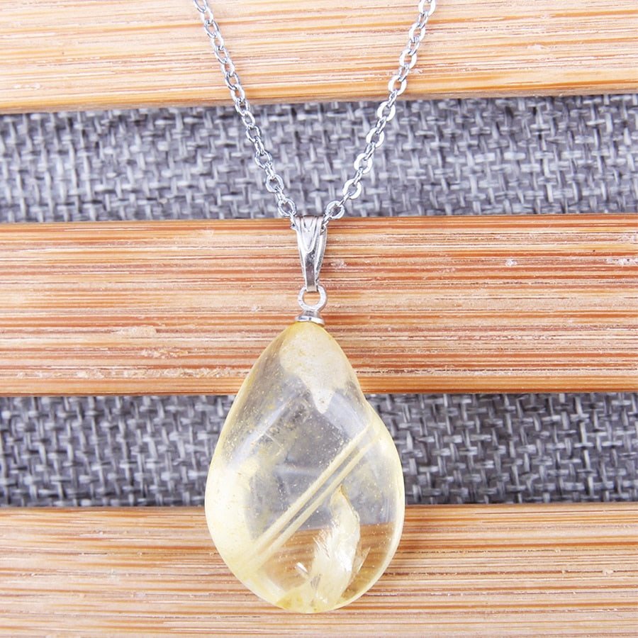 2019 Natural Stone Citrines Yellow Quartz Irregular Crystal Small Pendant Necklace Stone Pendants Women Fashion Jewelry